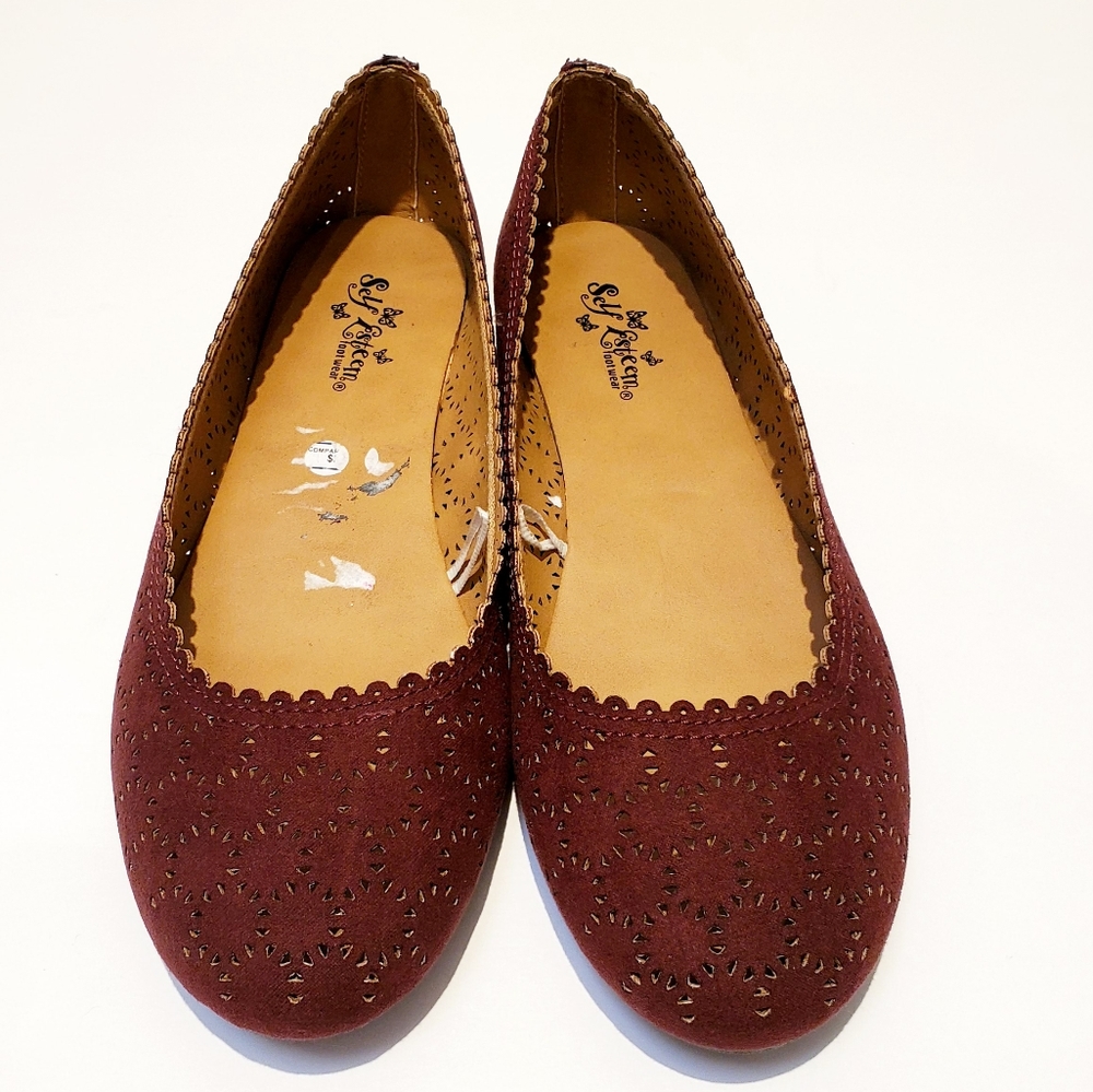 Women's shoes